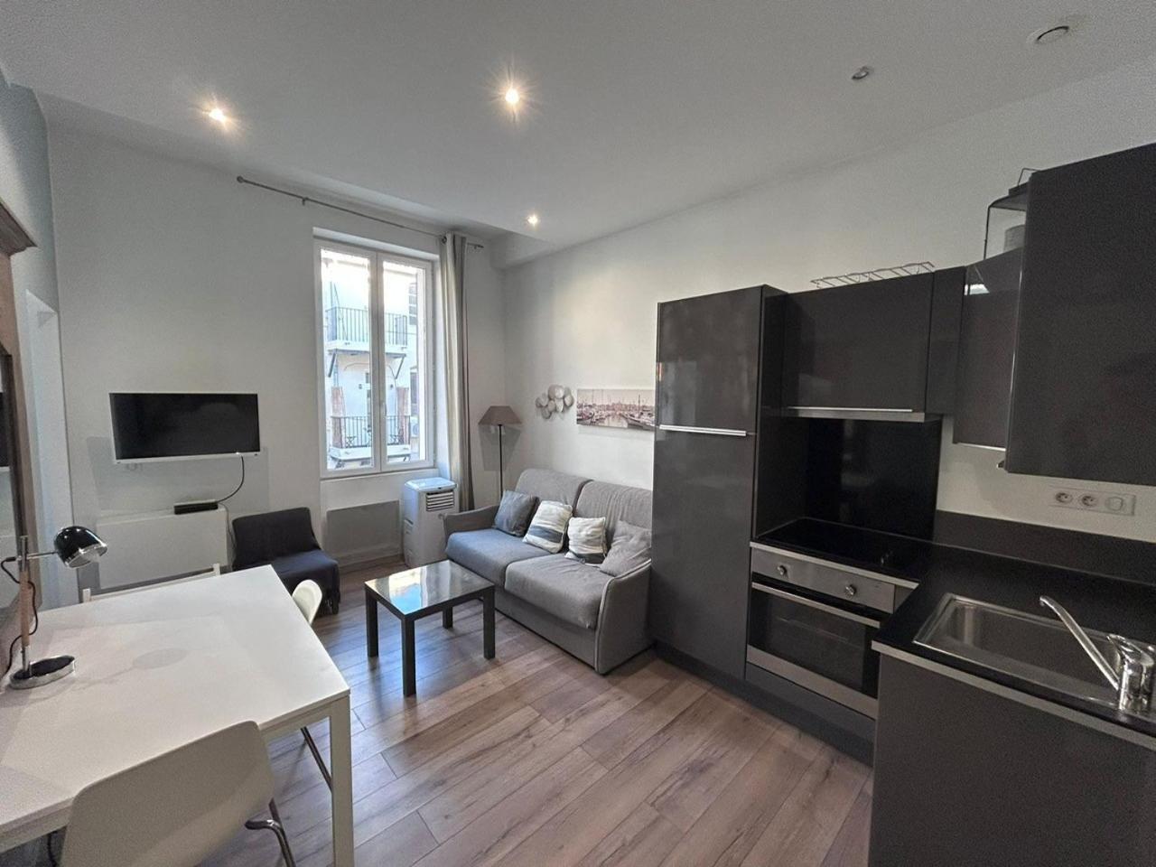 Moliere Marseille Apartment ภายนอก รูปภาพ